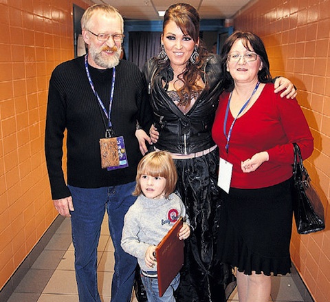 Ирина Дубцова с родителями
