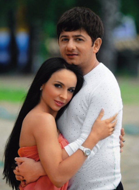 Михаил Галустян с женой