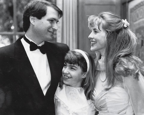 Стив Джобс с женой и дочкой